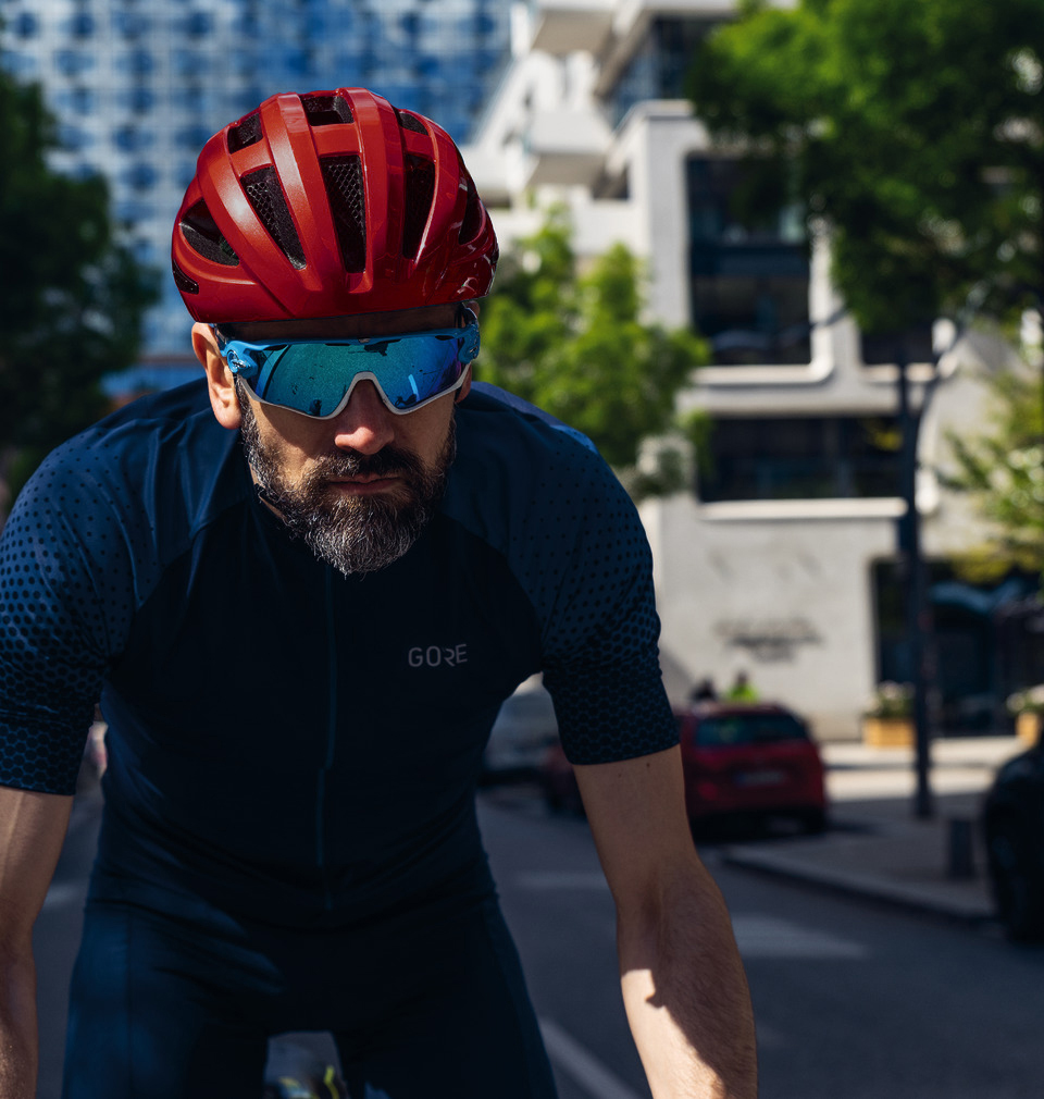 CASCO RUTA ABUS MACATOR ROJO S